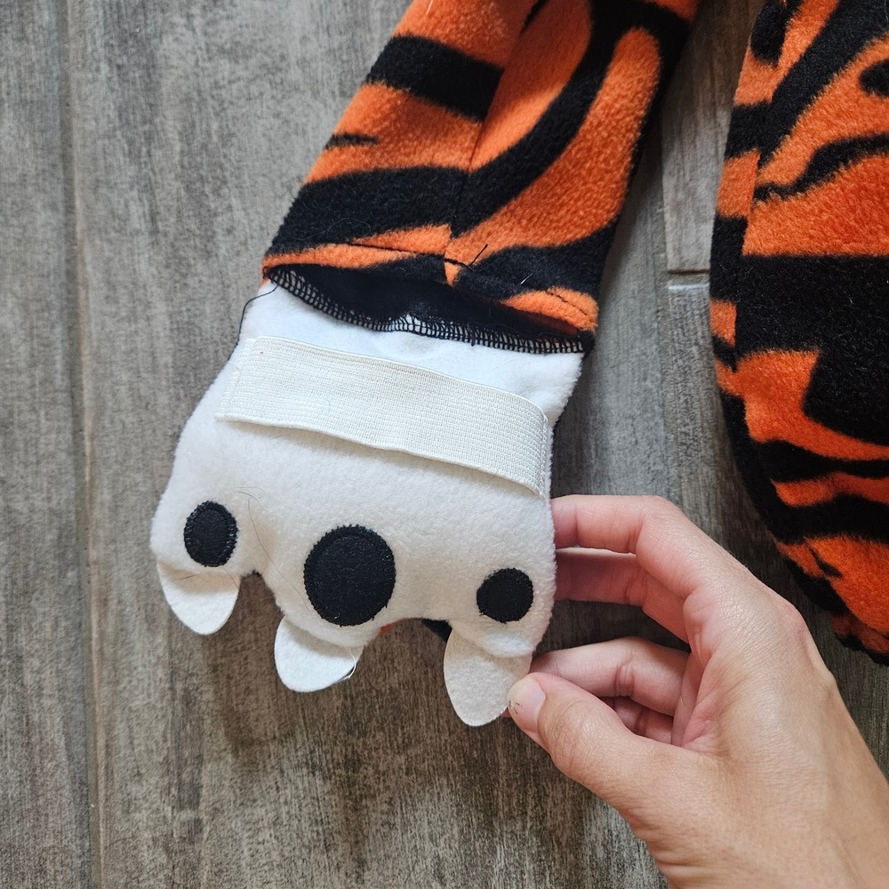 Old Navy Tiger Costume Kids 4T/5T Orange Black Striped Hooded Fleece Halloween - Picture 3 of 16
